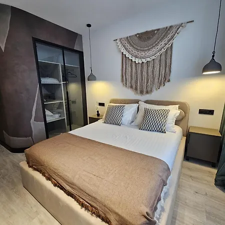 Superior Jacuzzi Sea Side Terrace Διαμέρισμα